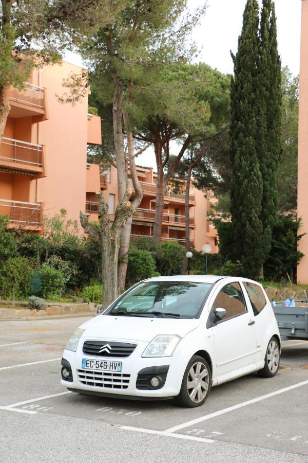 L'Amiraute 150M De La Plage Bormes-les-Mimosas Luaran gambar